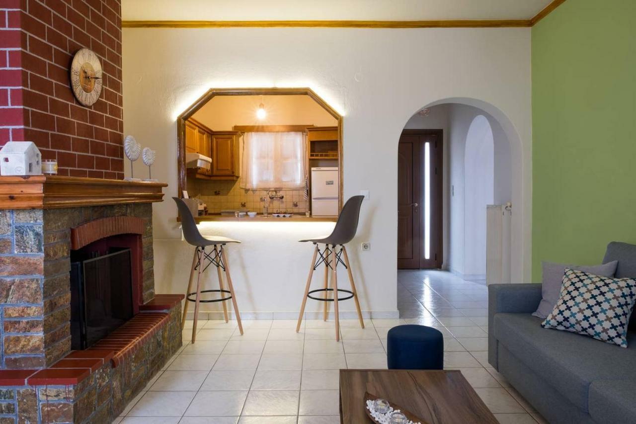 Appartement Théa à Istron Extérieur photo
