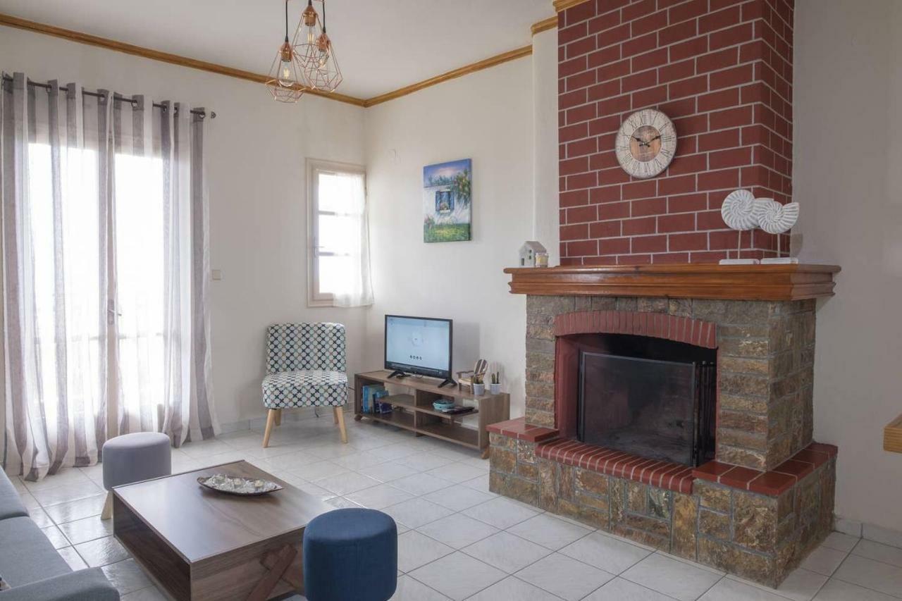 Appartement Théa à Istron Extérieur photo