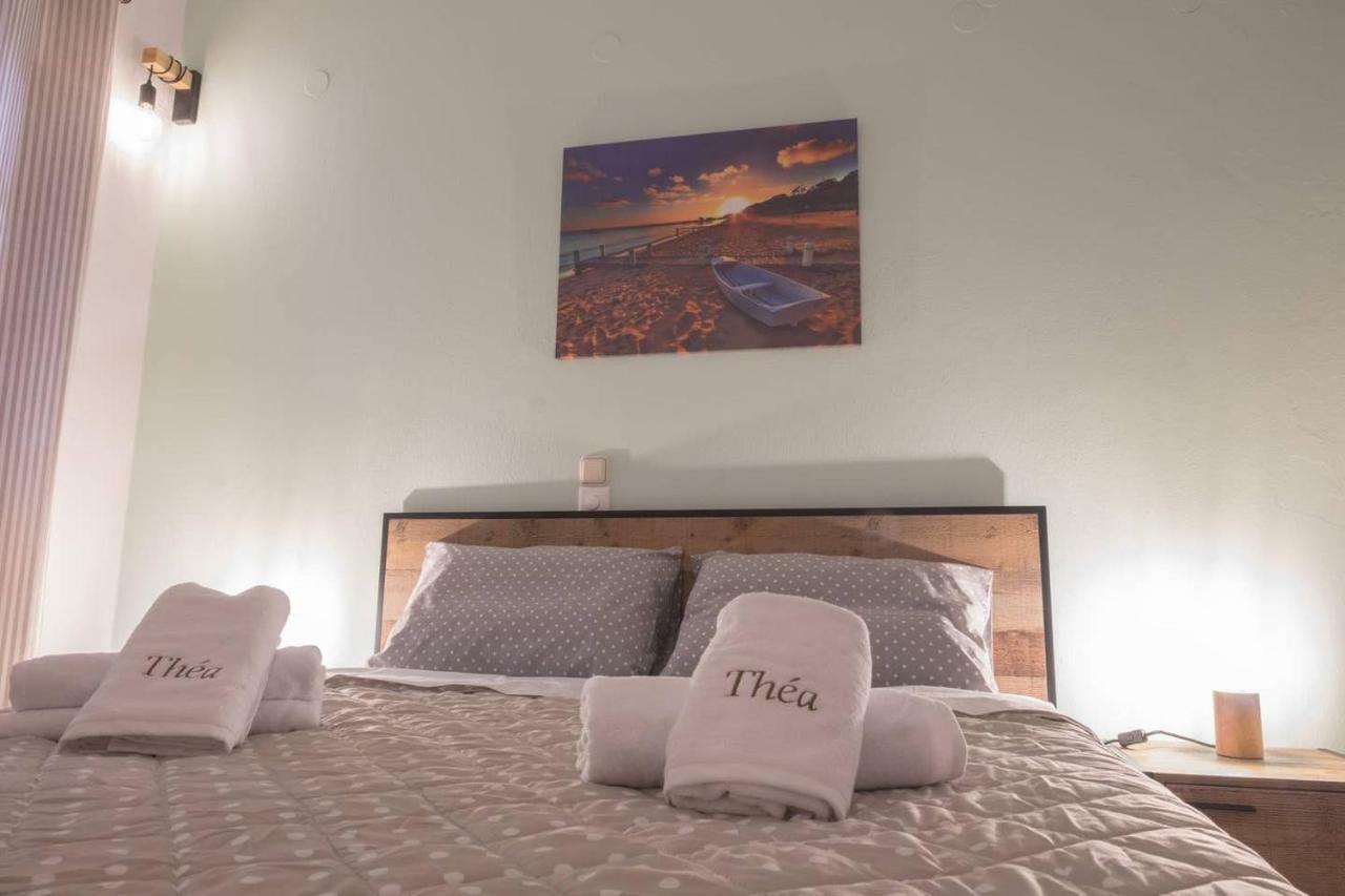 Appartement Théa à Istron Extérieur photo
